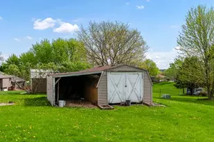 6159 Upper Ridge Way, Roscoe, IL 61073 - Photo 5