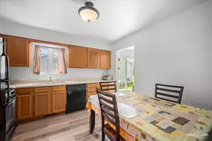 29 Elm Ave, Fox Lake, IL 60020 - Photo 5