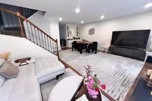 1174 N Chesapeake Ln, Palatine, IL 60074 - Photo 3