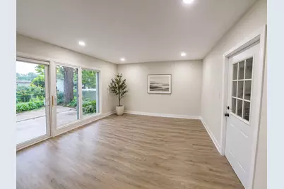 7855 Kensington Lane, Hanover Park, IL 60133 - Photo 15