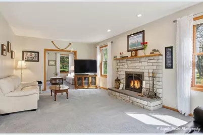40498 N Sunset Drive, Antioch, IL 60002 - Photo 9