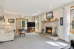 40498 N Sunset Dr, Antioch, IL 60002 - Photo 9