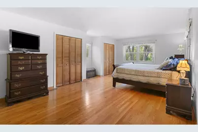 1080 Cardinal Drive S, Lake Zurich, IL 60047 - Photo 15
