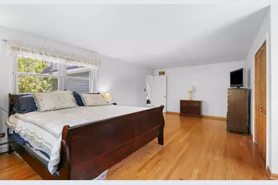 1080 Cardinal Drive S, Lake Zurich, IL 60047 - Photo 19