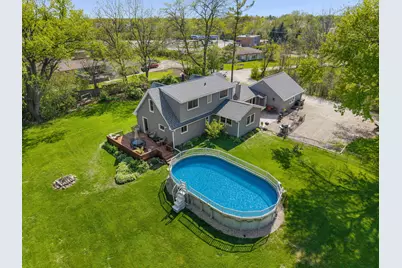 1080 Cardinal Drive S, Lake Zurich, IL 60047 - Photo 1