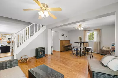 1080 Cardinal Drive S, Lake Zurich, IL 60047 - Photo 13