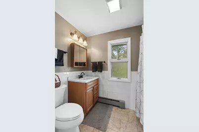 1080 Cardinal Drive S, Lake Zurich, IL 60047 - Photo 17