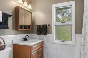 1080 Cardinal Dr S, Lake Zurich, IL 60047 - Photo 17