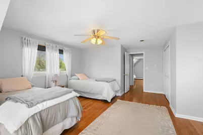 1080 Cardinal Drive S, Lake Zurich, IL 60047 - Photo 23