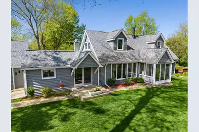 1080 Cardinal Drive S, Lake Zurich, IL 60047 - Photo 3