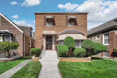 8338 S Yates Boulevard, Chicago, IL 60617 - Photo 1