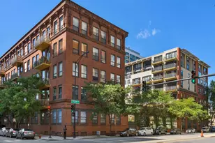 1910 S Indiana Ave, Chicago, IL 60616 - Photo 1