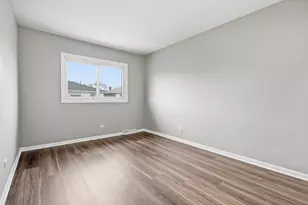 9835 Garden Ct, Schiller Park, IL 60176 - Photo 15