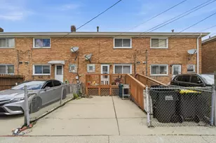 9835 Garden Ct, Schiller Park, IL 60176 - Photo 23