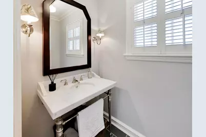 516 E Fairview Street, Arlington Heights, IL 60005 - Photo 15