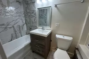 1100 N La Salle Dr, Chicago, IL 60610 - Photo 5
