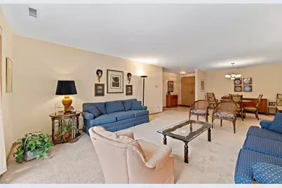 1000 Deerfield Road #101, Highland Park, IL 60035 - Photo 5
