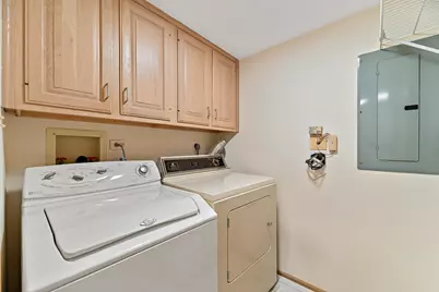 1000 Deerfield Road #101, Highland Park, IL 60035 - Photo 17