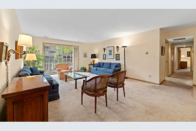1000 Deerfield Road #101, Highland Park, IL 60035 - Photo 3