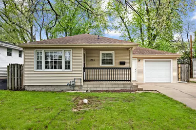 25 N Iowa Avenue, Addison, IL 60101 - Photo 1