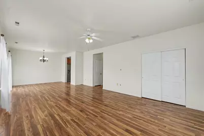 613 Yalow Drive, Champaign, IL 61822 - Photo 5