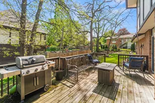 3104 Whispering Oaks Ln, Woodridge, IL 60517 - Photo 23