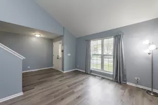 2177 W Wicklow Ln, Round Lake, IL 60073 - Photo 7