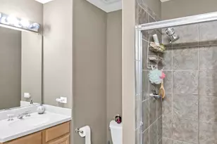 1263 Tamarack Dr, Bartlett, IL 60103 - Photo 21