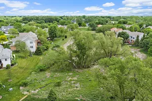 9104 Falcon Greens Dr, Lakewood, IL 60014 - Photo 25