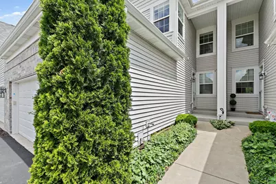 9104 Falcon Greens Drive, Lakewood, IL 60014 - Photo 3
