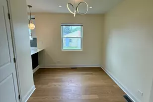 442 Geneva Ave, Bellwood, IL 60104 - Photo 5