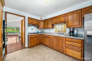 45 Concord Ave, South Elgin, IL 60177 - Photo 7