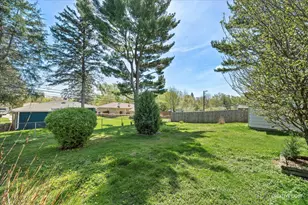 45 Concord Ave, South Elgin, IL 60177 - Photo 21