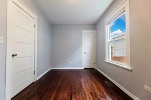 104 Interocean Ave, South Chicago Heights, IL 60411 - Photo 9