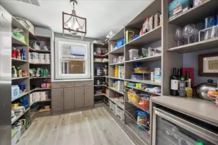 5613 N Nottingham Ave, Chicago, IL 60631 - Photo 13