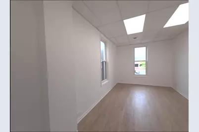 114 N Hale Street #D, Wheaton, IL 60187 - Photo 3