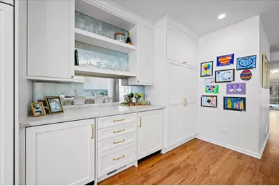 2748 N Kenmore Avenue, Chicago, IL 60614 - Photo 13