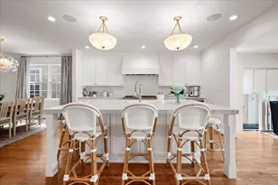 2748 N Kenmore Ave, Chicago, IL 60614 - Photo 11