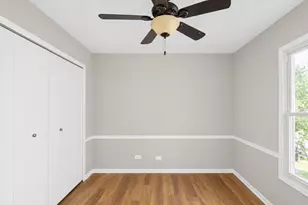 439 E Morse Ave, Bartlett, IL 60103 - Photo 17