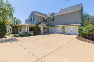 27 Country Club Place, Bloomington, IL 61701 - Photo 7
