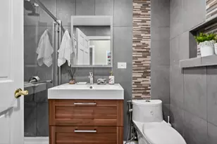 2638 N Windsor Dr, Arlington Heights, IL 60004 - Photo 21
