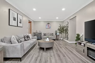 2638 N Windsor Drive #102, Arlington Heights, IL 60004 - Photo 19