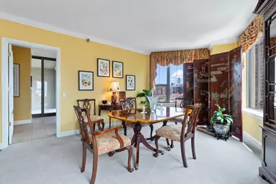 501 N Clinton Street #1303, Chicago, IL 60654 - Photo 9