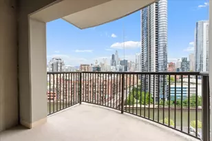 501 N Clinton St, Chicago, IL 60654 - Photo 37