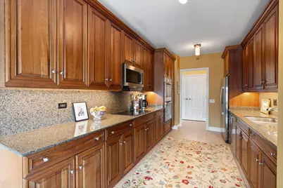 501 N Clinton Street #1303, Chicago, IL 60654 - Photo 13