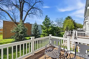 614 Riverbank Dr, Geneva, IL 60134 - Photo 5