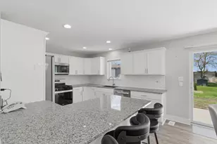 1220 Dixie Hwy, Beecher, IL 60401 - Photo 17