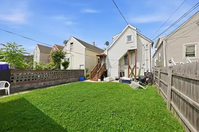 2637 S Karlov Avenue, Chicago, IL 60623 - Photo 25