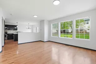 36 Bridgeview Dr, Oswego, IL 60543 - Photo 7