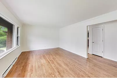 3N361 N Howard Avenue, Elmhurst, IL 60126 - Photo 3